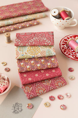 Sanctuary Fat Quarter bundle - Red